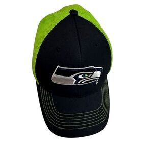 💚🏈 Seattle Seahawks NFL Flex‎ Fit Hat Black & Neon Green 🏈💚